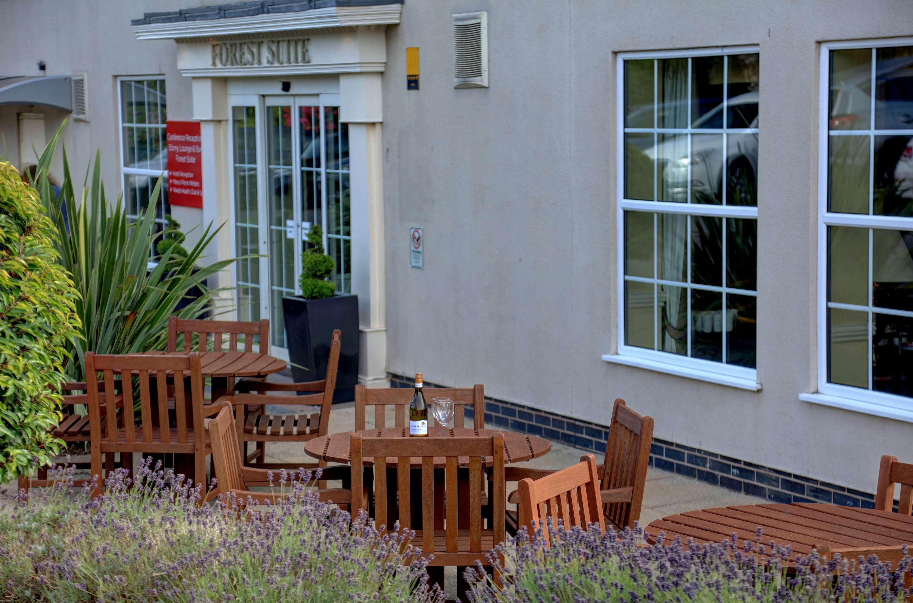 Best Western Premier Yew Lodge East Midlands Airport Castle Donington Exterior photo